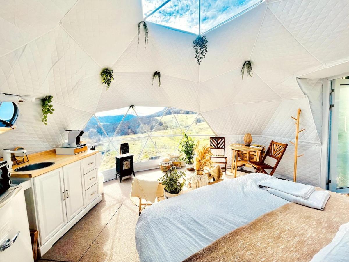Hotel Glamping Hohe Wand - Zelt Mit Sternenfenster Und Whirlpool Maiersdorf Exterior foto
